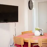 Seaview Apartman *