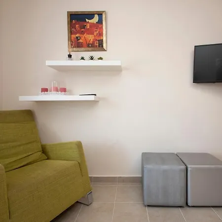 Seaview Apartment *
